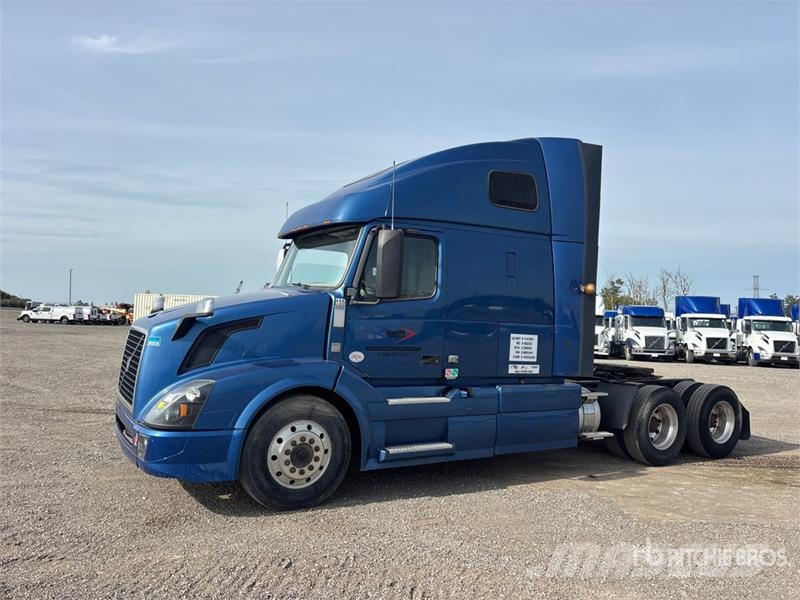 Volvo VNL Camiones tractor