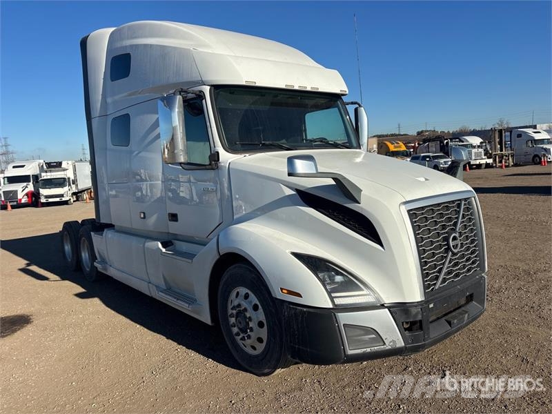 Volvo VNL Sattelzugmaschinen