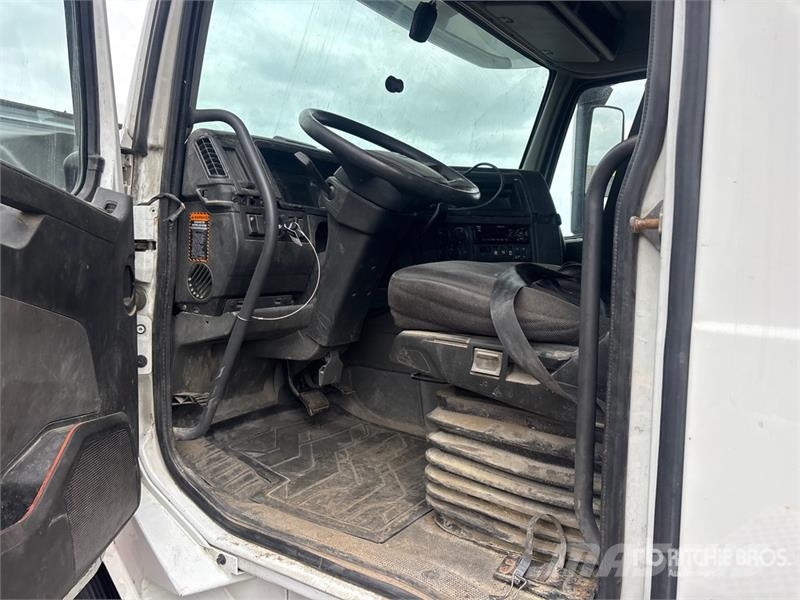 Volvo VNL Vlačilci