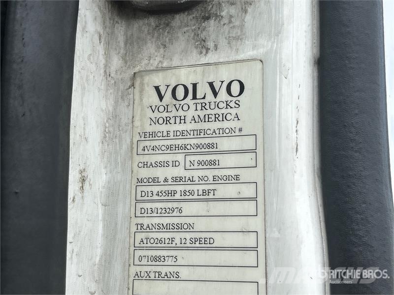 Volvo VNL Truck Tractor Units