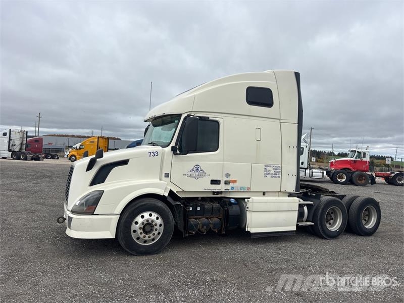 Volvo VNL Влекачи