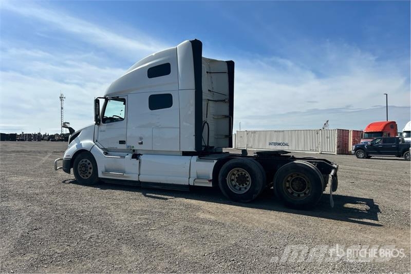 Volvo VNL Truck Tractor Units