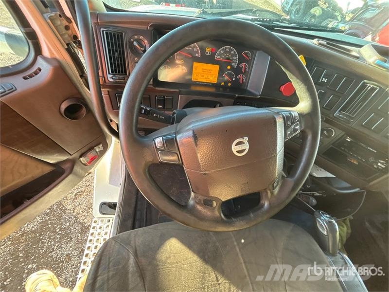 Volvo VNL Ťahače