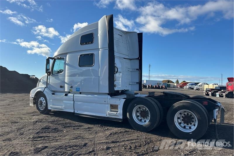 Volvo VNL Ťahače