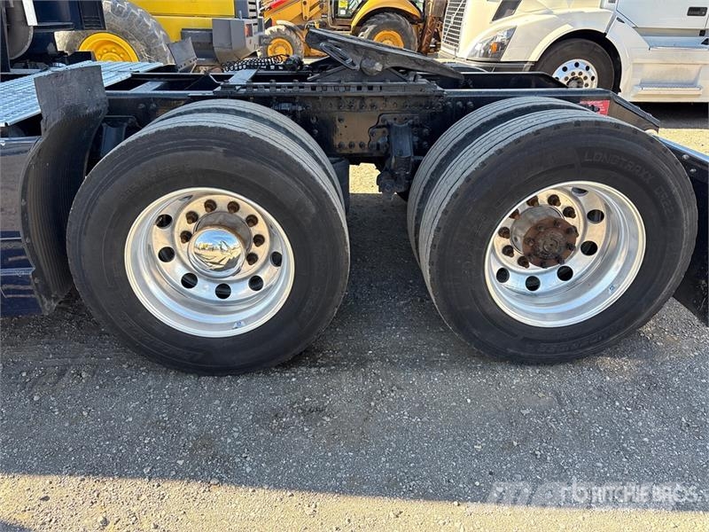 Volvo VNL Cavalos mecânicos