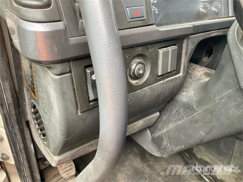 Volvo VNL Motrici e Trattori Stradali