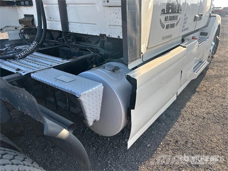 Volvo VNL Vilcēji