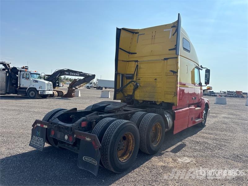 Volvo VNL Dragbilar