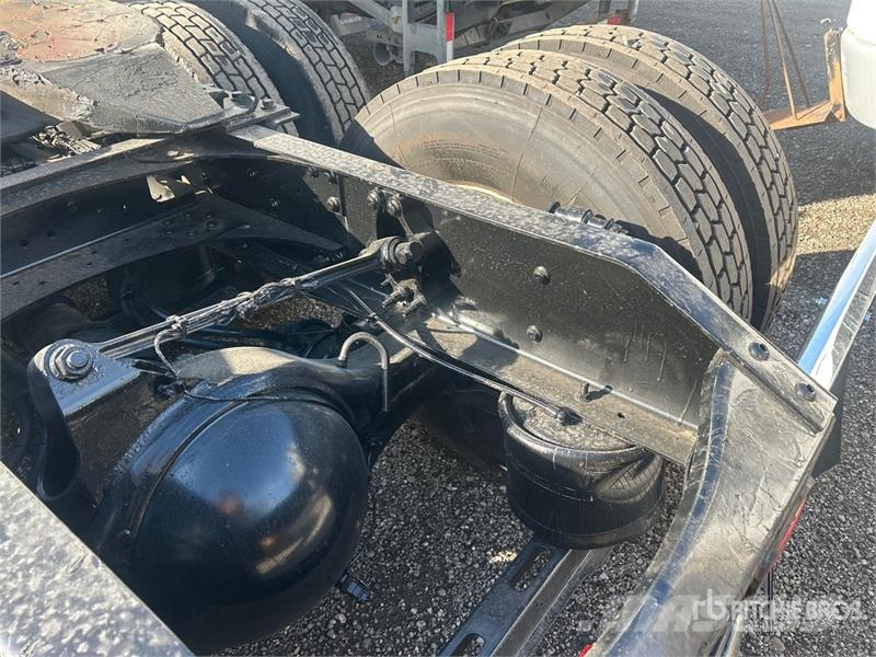 Volvo VNL Motrici e Trattori Stradali