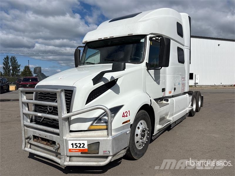 Volvo VNL Tractor Units
