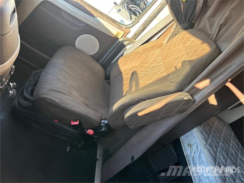 Volvo VNL Ťahače