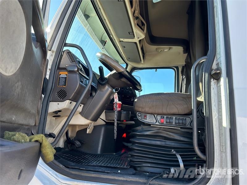 Volvo VNL Cavalos mecânicos
