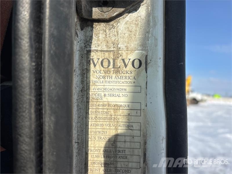 Volvo VNL Tahače