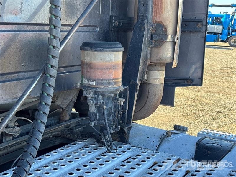 Volvo VNL Traktorske jedinice