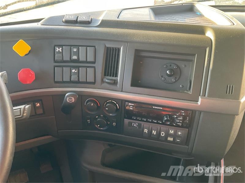 Volvo VNL Tracteur routier