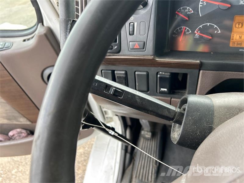 Volvo VNL Sattelzugmaschinen