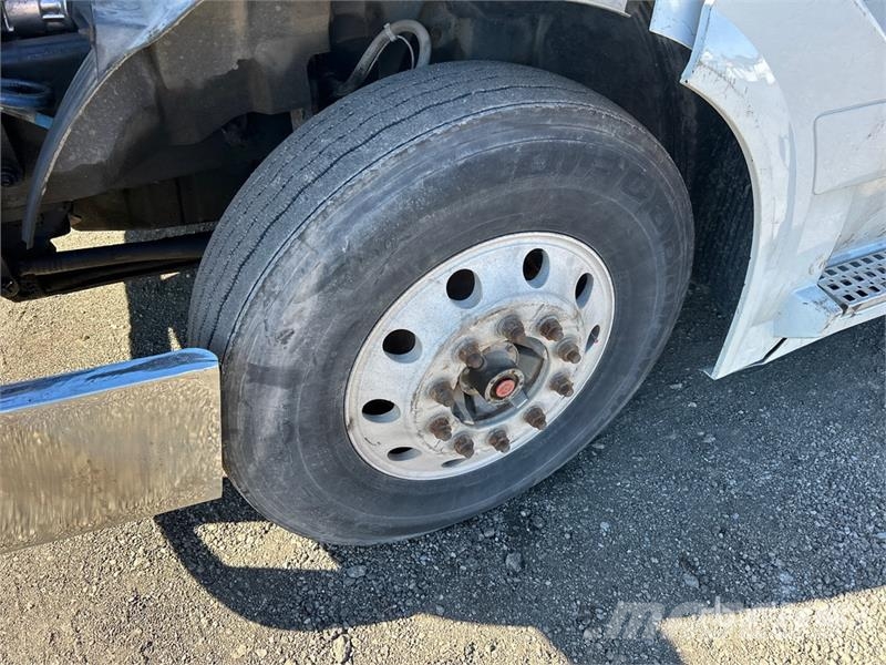 Volvo VNL Traktorske jedinice