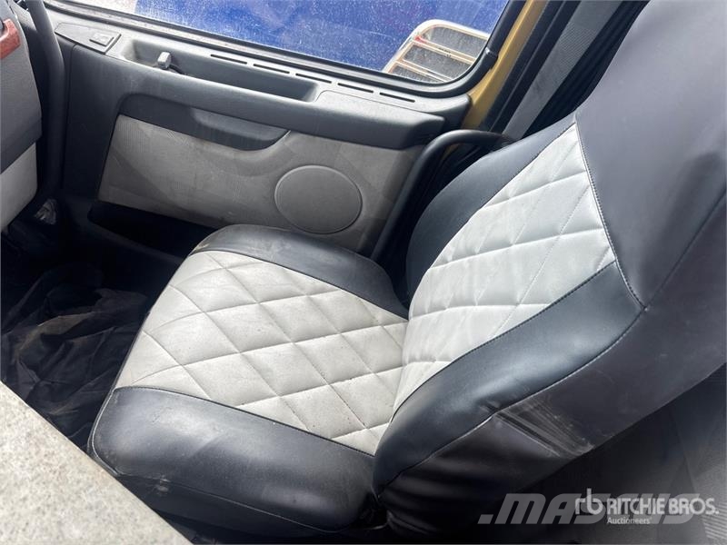 Volvo VNL Vlačilci