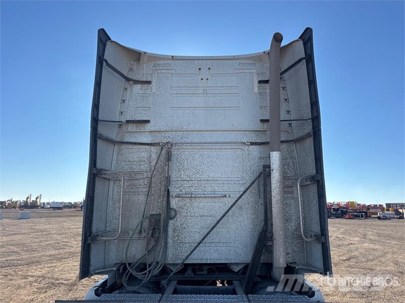 Volvo VNL Sattelzugmaschinen