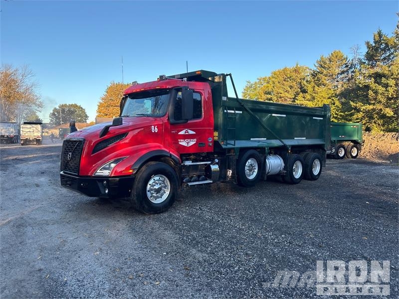 Volvo VNL Kiper tovornjaki