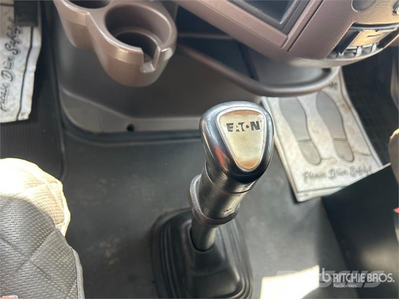 Volvo VNL وحدات الجر