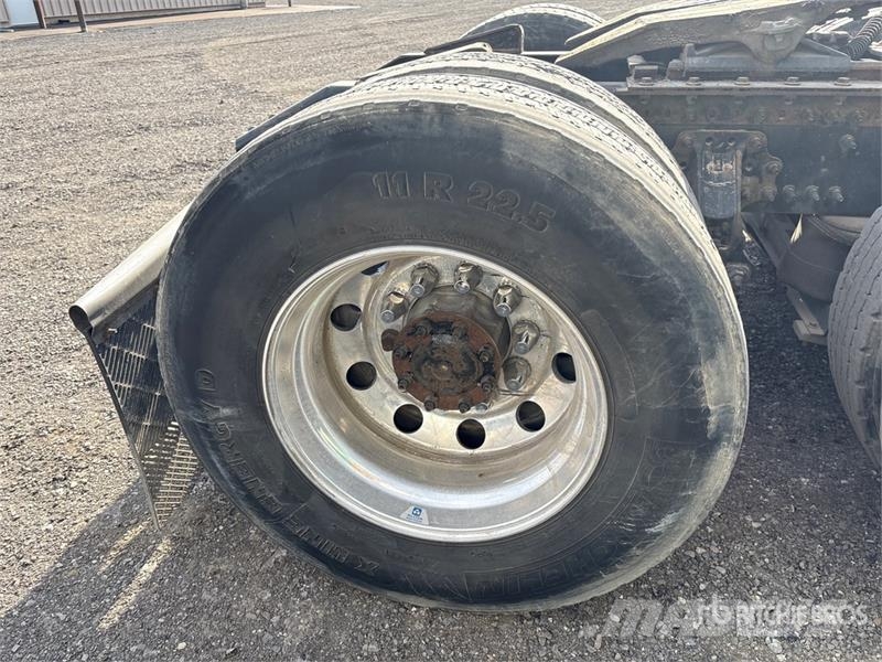 Volvo VNL Motrici e Trattori Stradali
