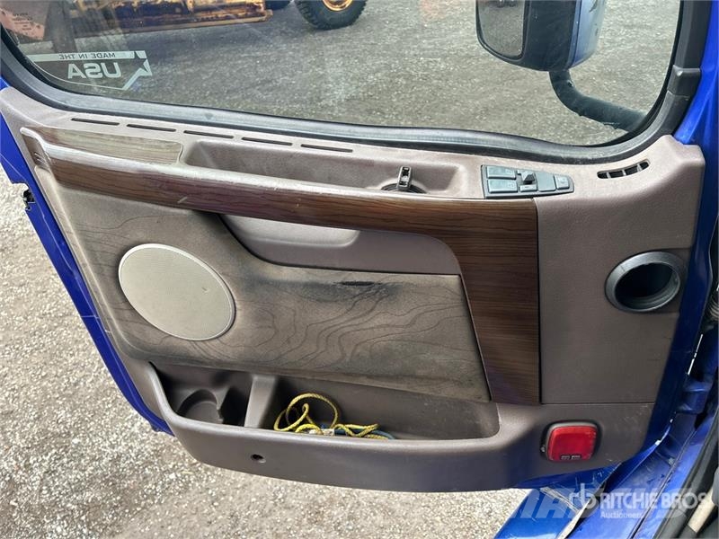 Volvo VNL Motrici e Trattori Stradali