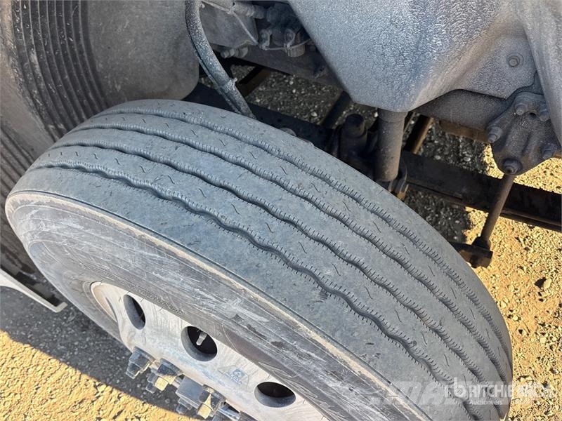 Volvo VNL Sattelzugmaschinen