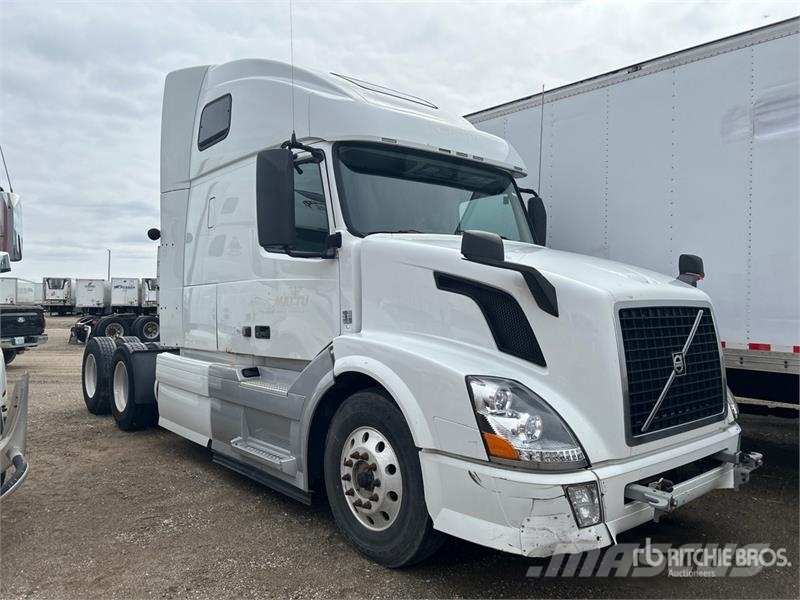 Volvo VNL Prime Movers