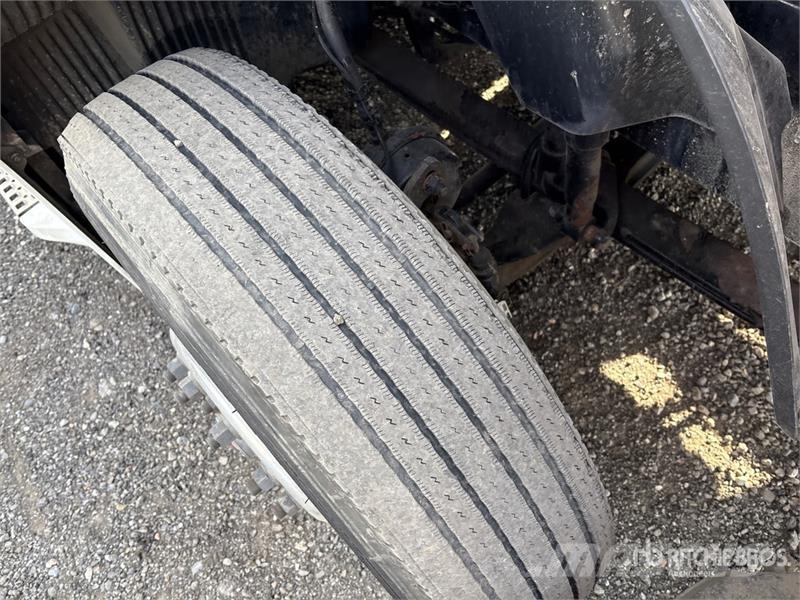Volvo VNL Motrici e Trattori Stradali