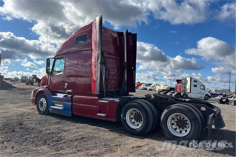 Volvo VNL 牵引车