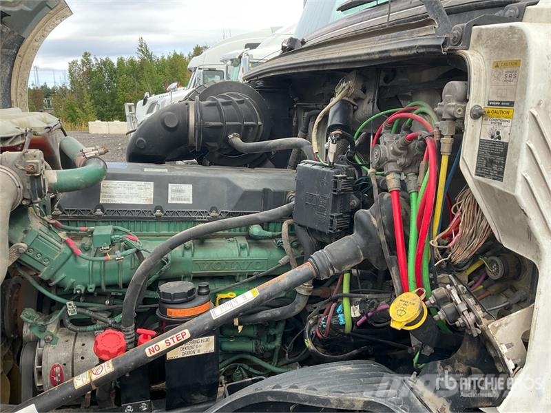 Volvo VNL Motrici e Trattori Stradali