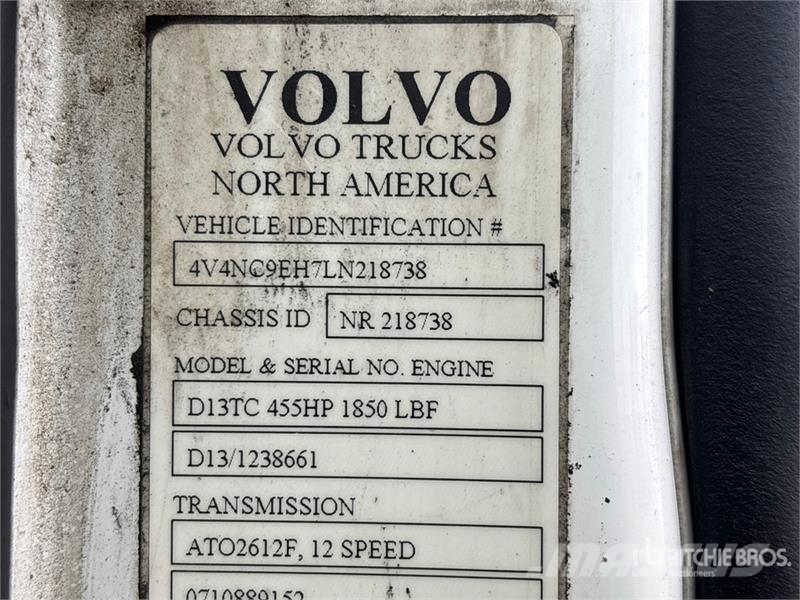 Volvo VNL Sattelzugmaschinen