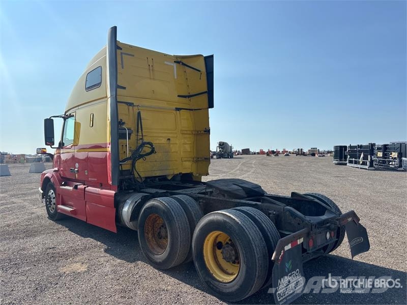 Volvo VNL Dragbilar