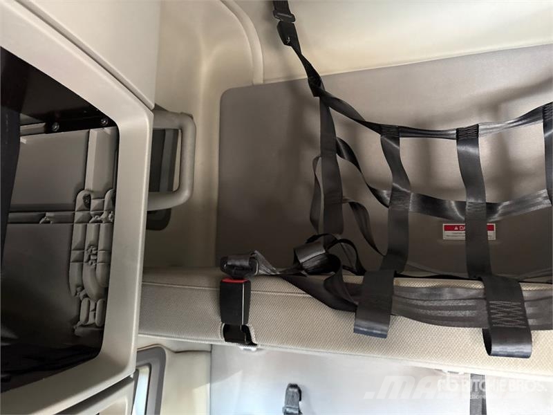 Volvo VNL Cavalos mecânicos