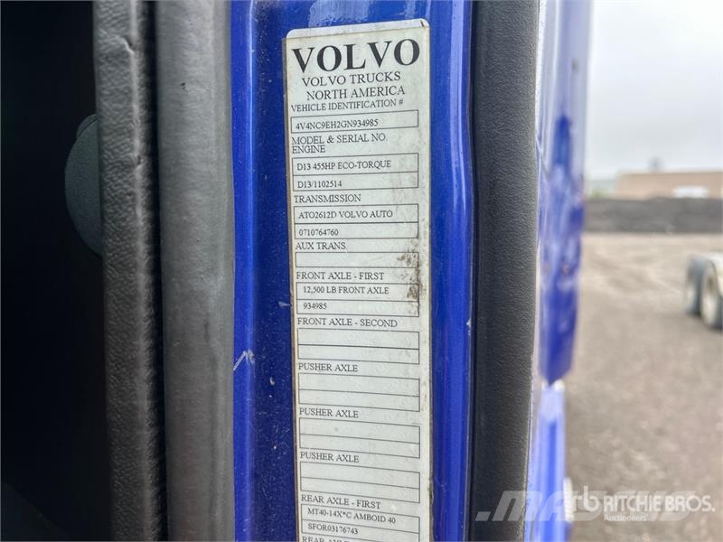 Volvo VNL Motrici e Trattori Stradali