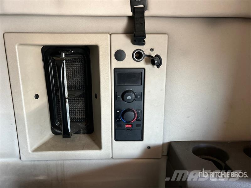 Volvo VNL Traktorske jedinice