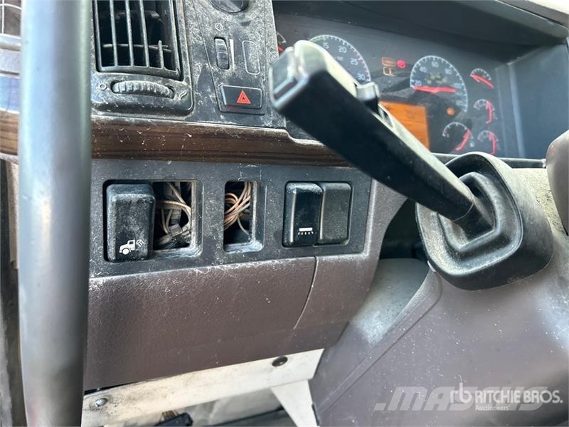 Volvo VNL Cavalos mecânicos