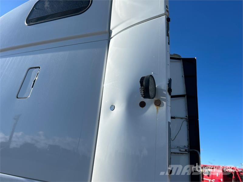 Volvo VNL 牵引车