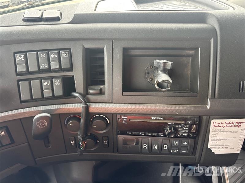 Volvo VNL Vilcēji