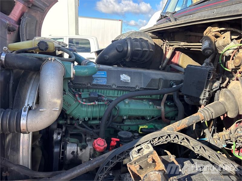 Volvo VNL 牵引车