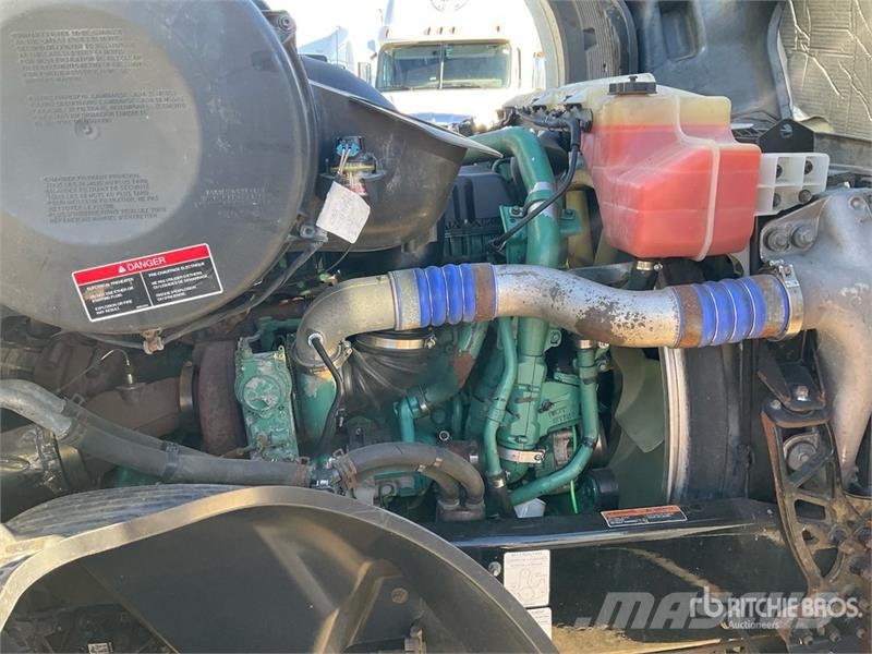 Volvo VNL Nyergesvontatók