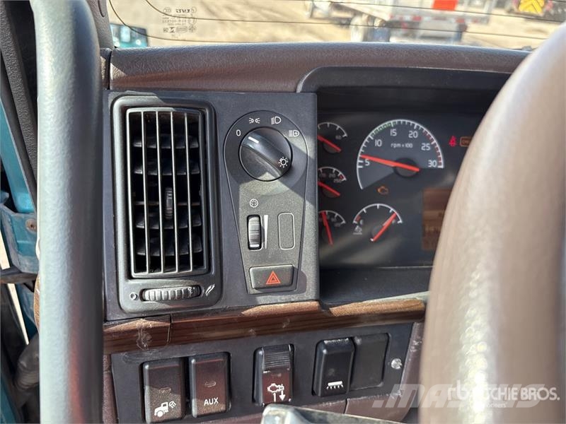 Volvo VNL630 Vilcēji