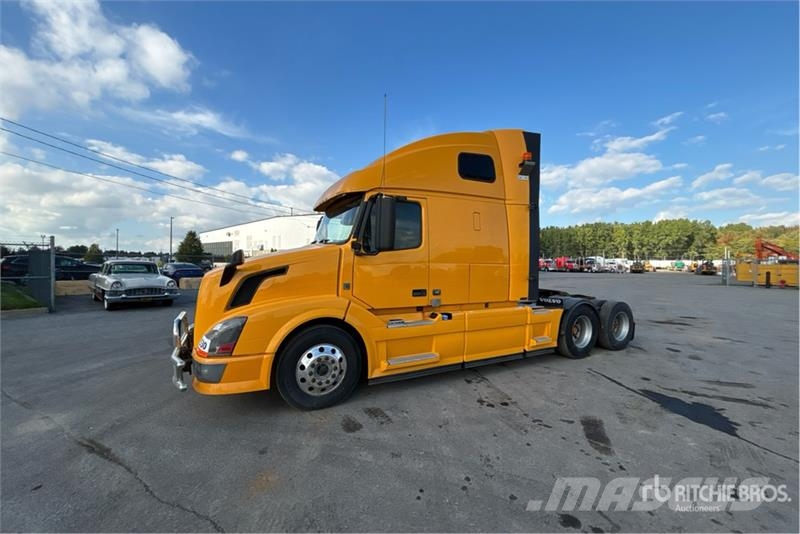 Volvo VNL670 Vilcēji