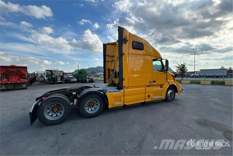 Volvo VNL670 Vilcēji