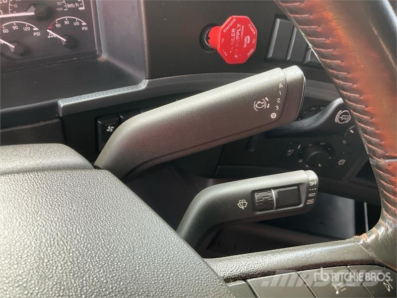 Volvo VNL760 Sattelzugmaschinen