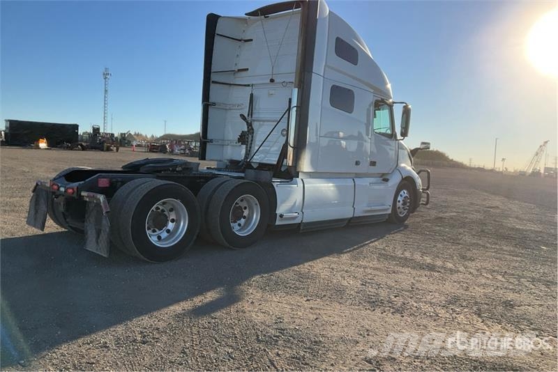 Volvo VNL760 Trekkvogner