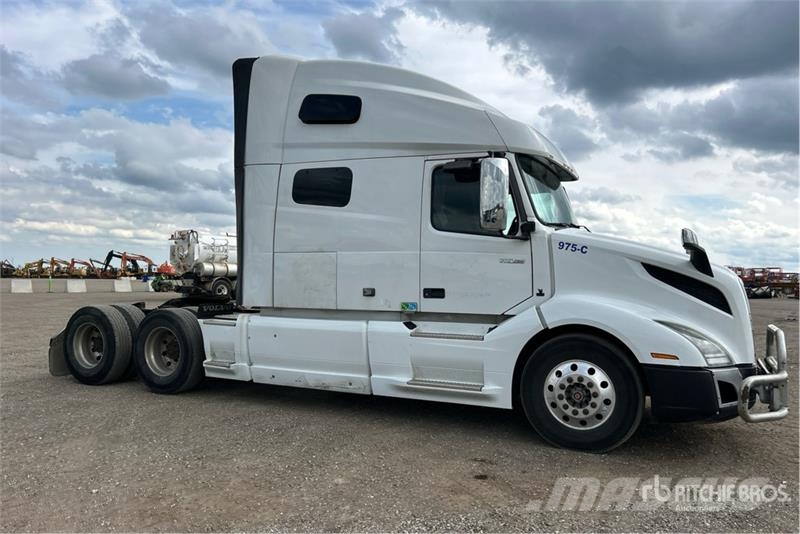 Volvo VNL760 Truck Tractor Units
