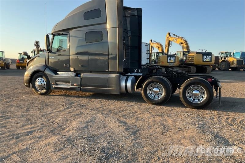 Volvo VNL760 Tegljači