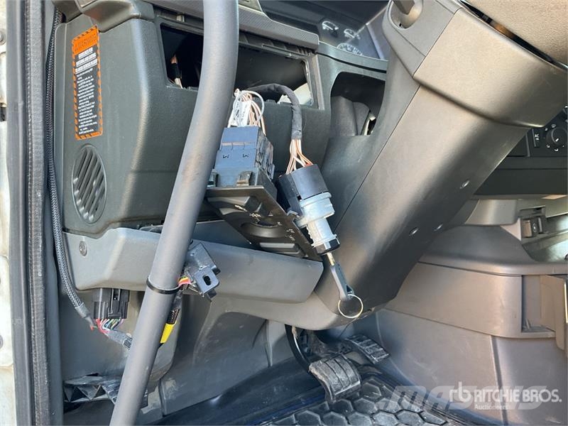 Volvo VNL760 وحدات الجر
